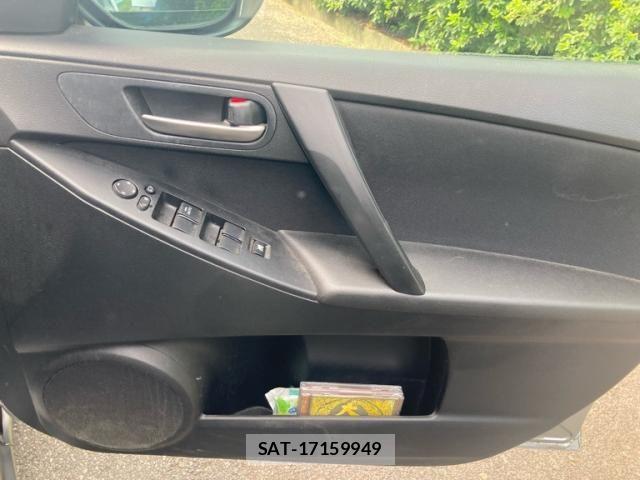 Mazda AXELA SPORT 2010-03 8208543-16
