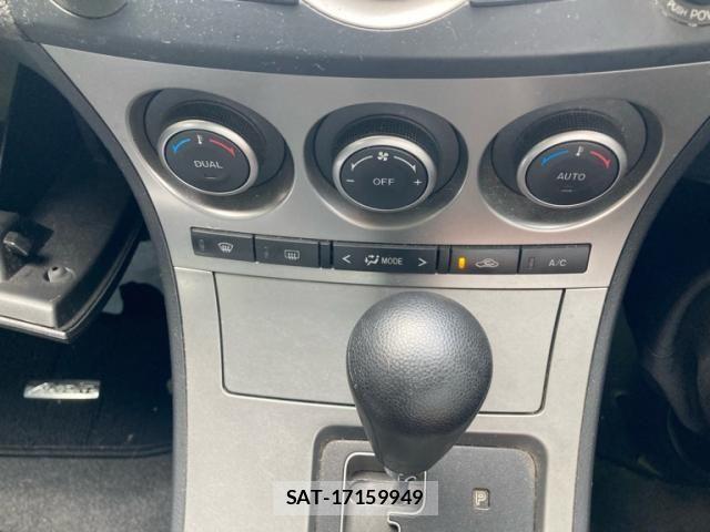 Mazda AXELA SPORT 2010-03 8208543-19