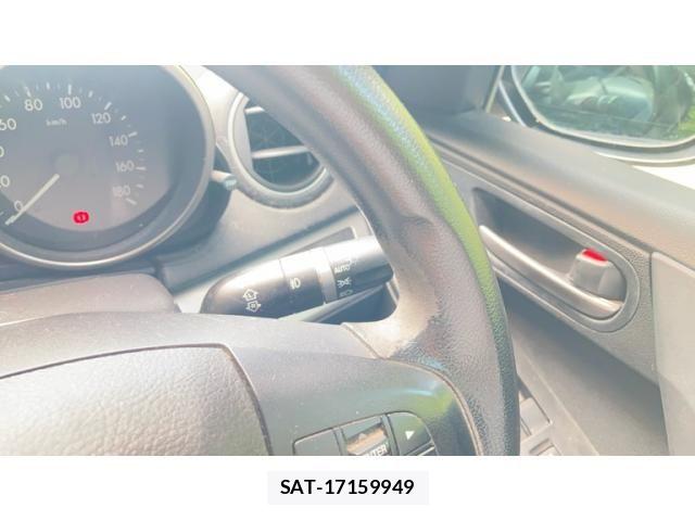 Mazda AXELA SPORT 2010-03 8208543-22