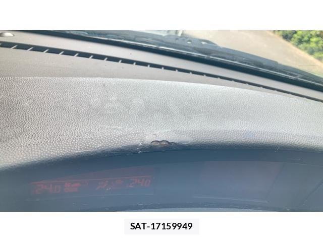 Mazda AXELA SPORT 2010-03 8208543-23