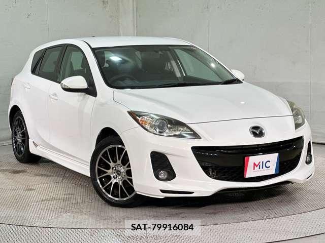 Mazda AXELA SPORT 2011-10 8208539-1