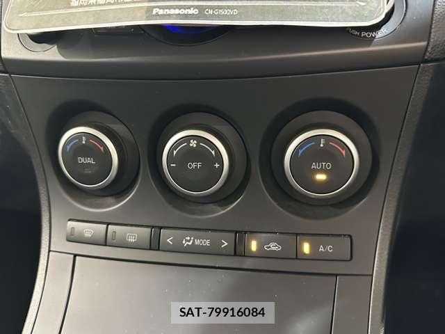 Mazda AXELA SPORT 2011-10 8208539-20