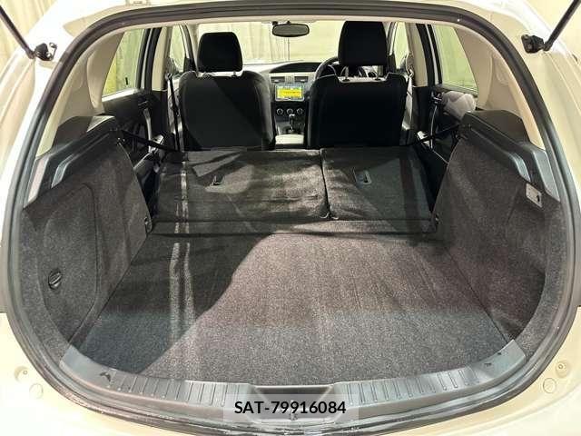 Mazda AXELA SPORT 2011-10 8208539-25