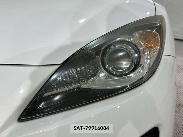 Mazda AXELA SPORT 2011-10 8208539-28