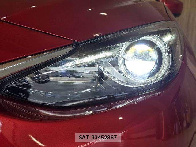 Mazda AXELA SPORT 2014-03 8208537-14