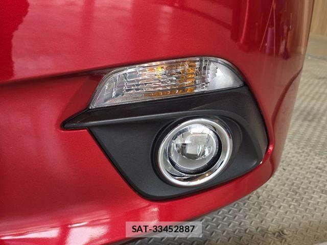 Mazda AXELA SPORT 2014-03 8208537-25