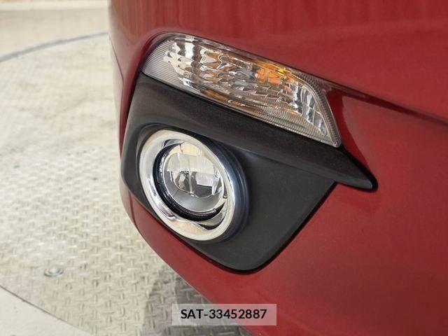 Mazda AXELA SPORT 2014-03 8208537-27