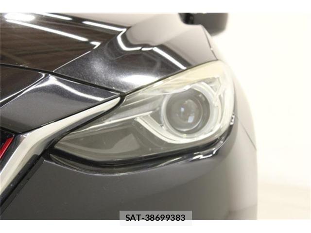 Mazda AXELA SPORT 2015-10 8208538-15