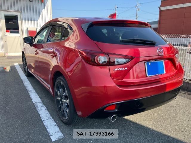 Mazda AXELA SPORT 2014-06 8230722-6