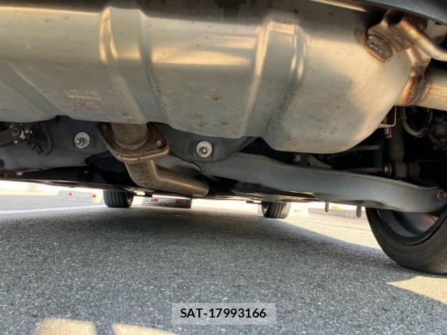Mazda AXELA SPORT 2014-06 8230722-8