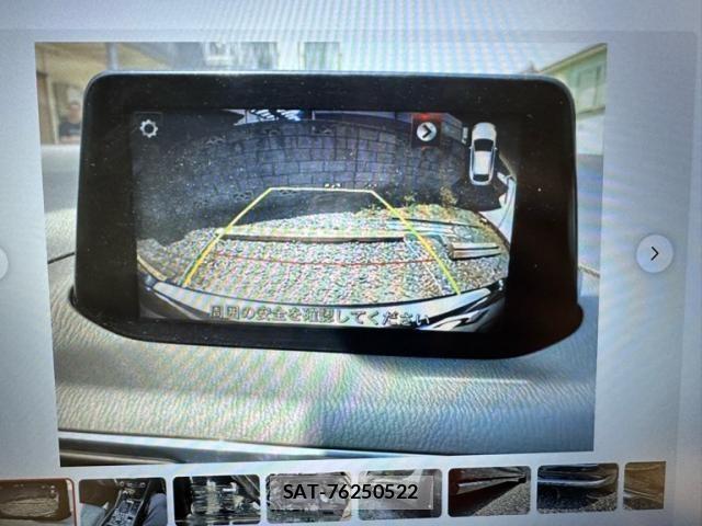 Mazda AXELA SPORT 2018-01 8230716-7