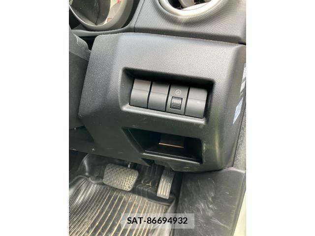 Mazda AXELA SPORT 2008-02 8230723-16