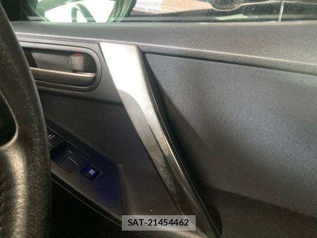 Mazda AXELA SPORT 2011-05 8245814-9