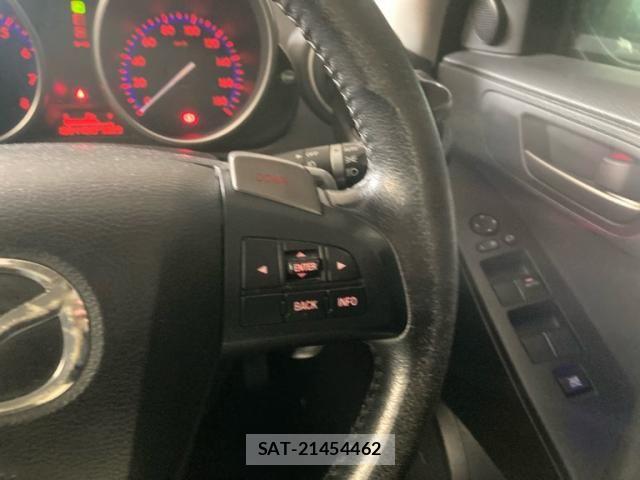 Mazda AXELA SPORT 2011-05 8245814-12