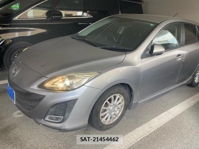 Mazda AXELA SPORT 2011-05 8245814-1