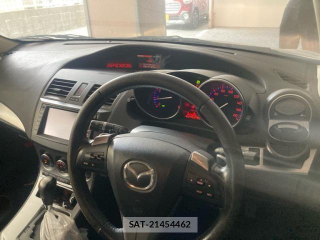 Mazda AXELA SPORT 2011-05 8245814-6