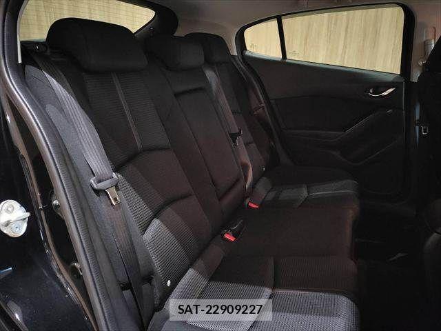Mazda AXELA SPORT 2017-12 8245812-9