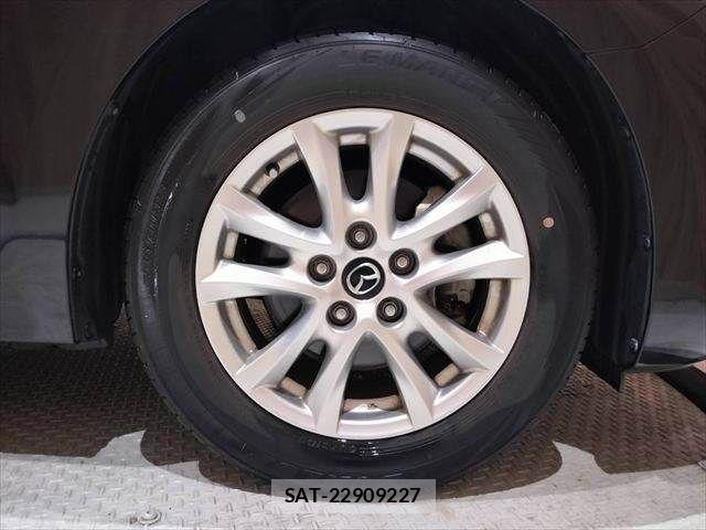 Mazda AXELA SPORT 2017-12 8245812-26