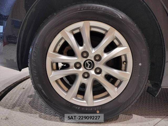Mazda AXELA SPORT 2017-12 8245812-27