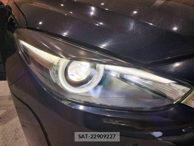 Mazda AXELA SPORT 2017-12 8245812-28