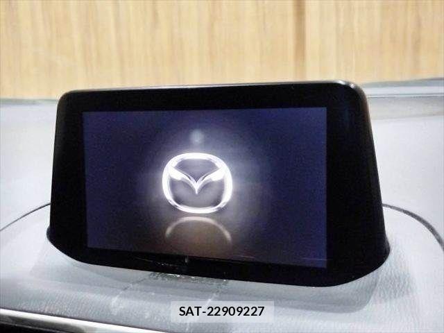 Mazda AXELA SPORT 2017-12 8245812-3