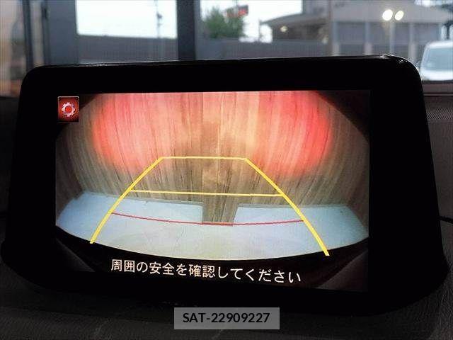Mazda AXELA SPORT 2017-12 8245812-6