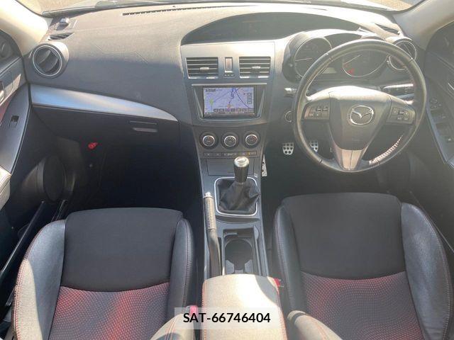 Mazda AXELA SPORT 2013-09 8315287-1