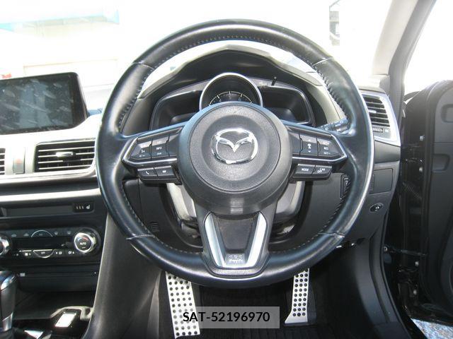 Mazda AXELA SPORT 2017-12 8315284-19