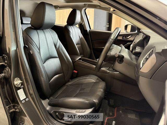 Mazda AXELA SPORT 2016-11 8315285-9