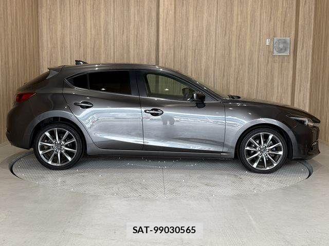 Mazda AXELA SPORT 2016-11 8315285-18