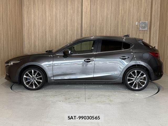 Mazda AXELA SPORT 2016-11 8315285-22