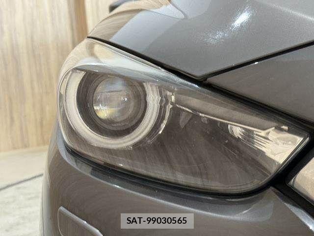 Mazda AXELA SPORT 2016-11 8315285-25