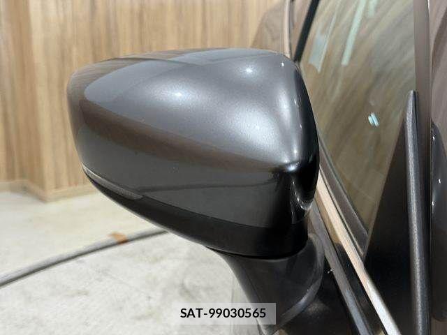 Mazda AXELA SPORT 2016-11 8315285-28