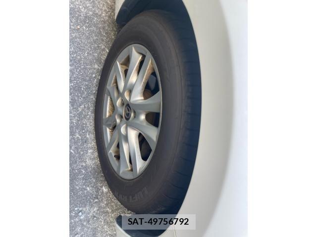 Mazda AXELA SPORT 2015-02 8315292-6