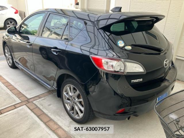 Mazda AXELA SPORT 2013-07 8315289-7