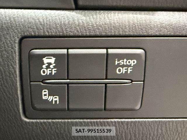 Mazda AXELA SPORT 2016-04 8315286-8