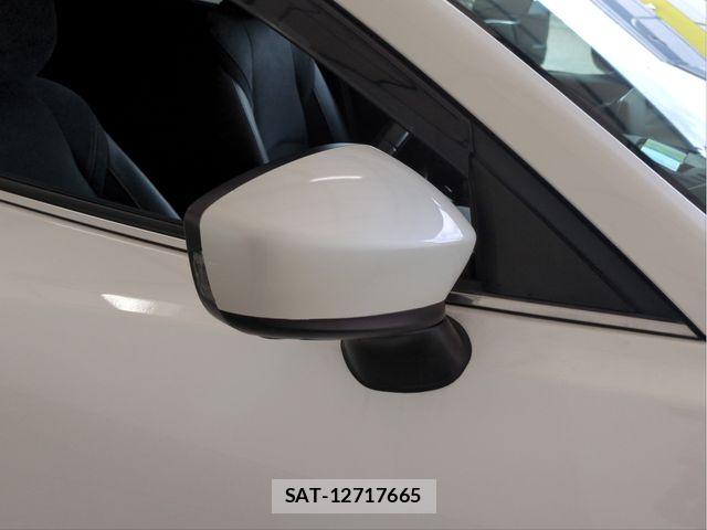 Mazda AXELA SPORT 2014-05 8315288-23