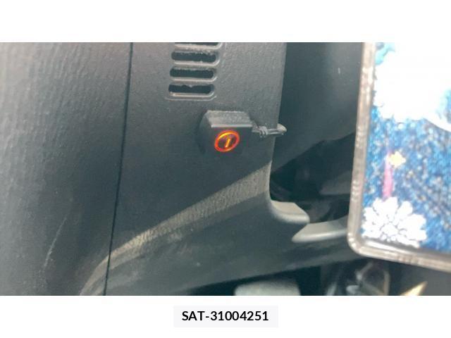 Mazda AXELA SPORT 2015-08 8336667-10