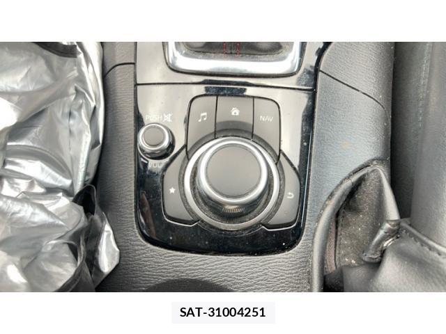 Mazda AXELA SPORT 2015-08 8336667-11