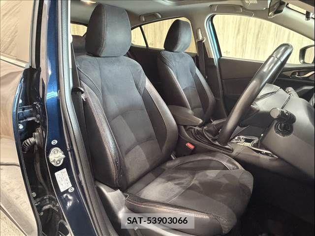 Mazda AXELA SPORT 2014-07 8366850-11