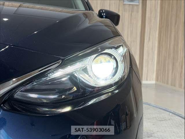 Mazda AXELA SPORT 2014-07 8366850-15