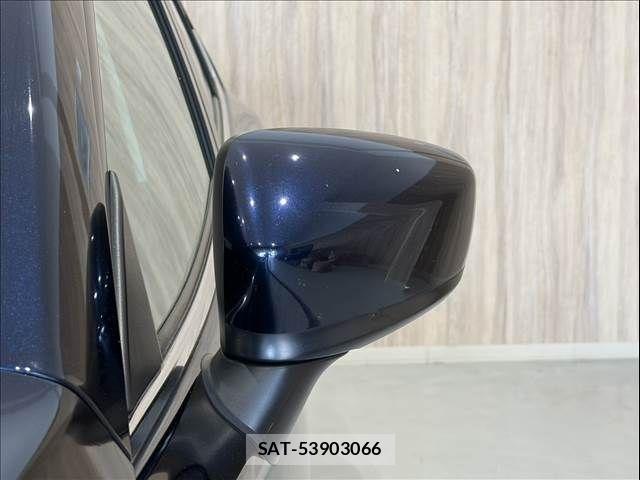 Mazda AXELA SPORT 2014-07 8366850-29