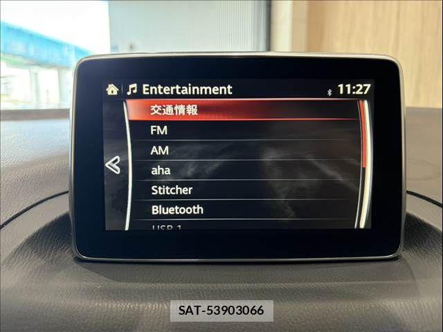 Mazda AXELA SPORT 2014-07 8366850-5