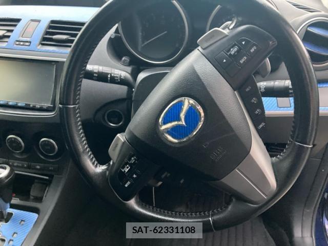 Mazda AXELA SPORT 2011-09 8366848-17