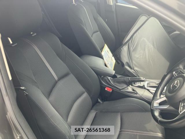 Mazda AXELA SPORT 2017-09 8366846-14