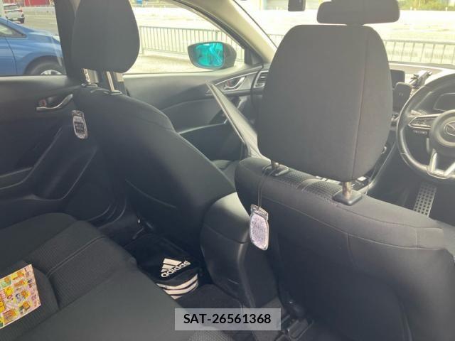 Mazda AXELA SPORT 2017-09 8366846-15