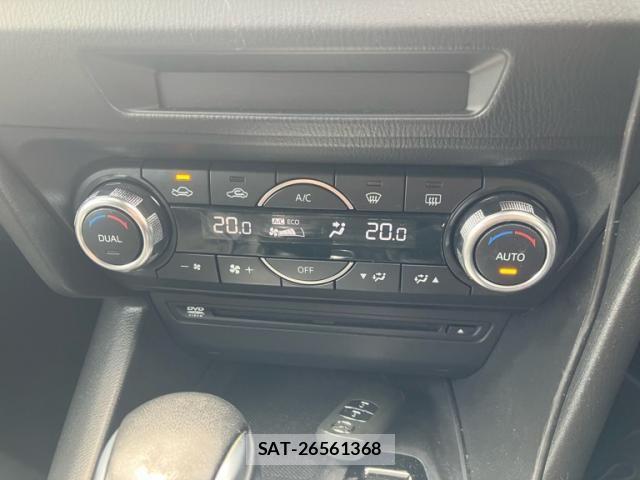 Mazda AXELA SPORT 2017-09 8366846-19