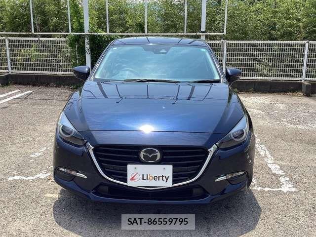 Mazda AXELA SPORT 2017-05 8366845-6