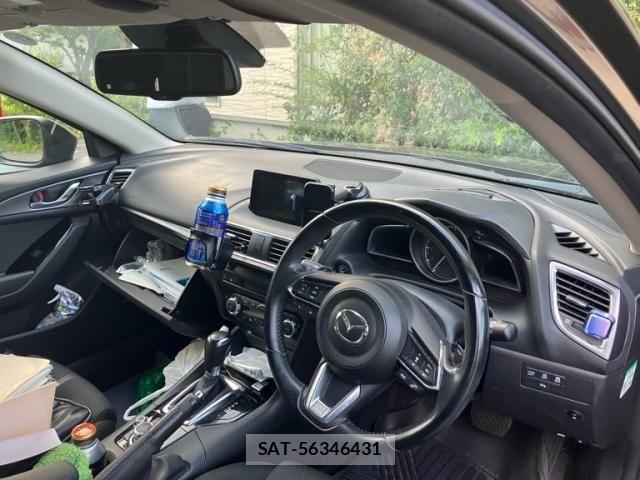 Mazda AXELA SPORT 2017-11 8366843-7