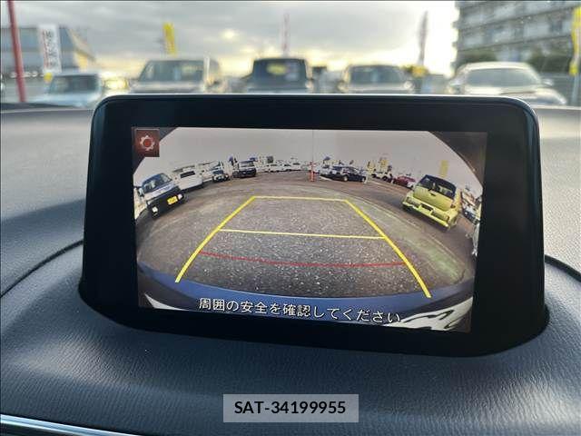 Mazda AXELA SPORT 2016-07 8366849-25
